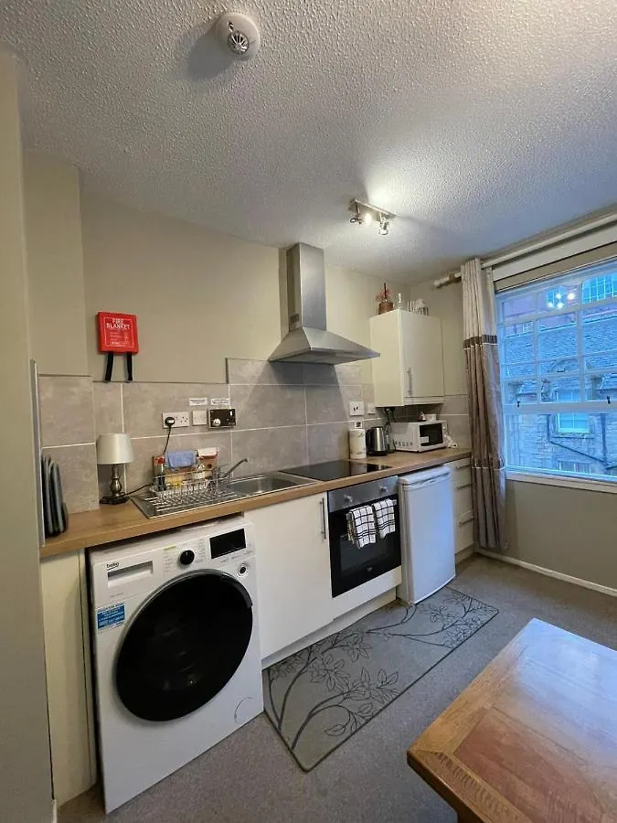 One Bedroom Websters Land Flat - Grassmarket Edinburgh