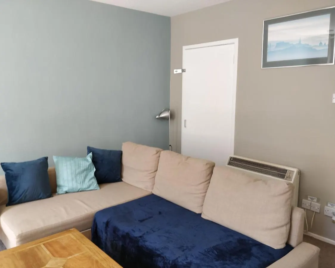 One Bedroom Websters Land Flat - Grassmarket Edinburgh Apartment